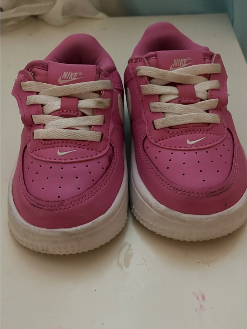 Nike Kids Pink Low-Top Sneakers with White Soles